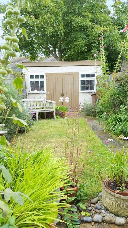 Walnut Cottage Aldeburgh Buitenkant foto
