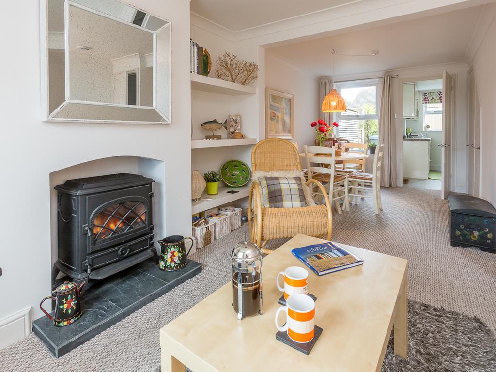 Walnut Cottage Aldeburgh Buitenkant foto